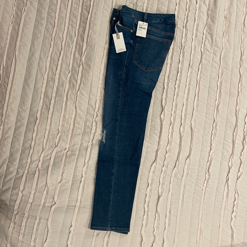 Good American “ Good Classic 28” inseam”